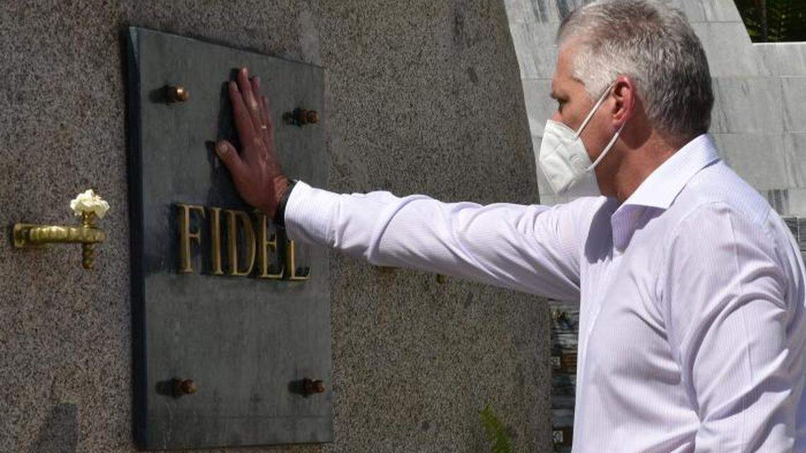 Fidel Castro’s aura has faded amid power struggles and growing opposition in Cuba