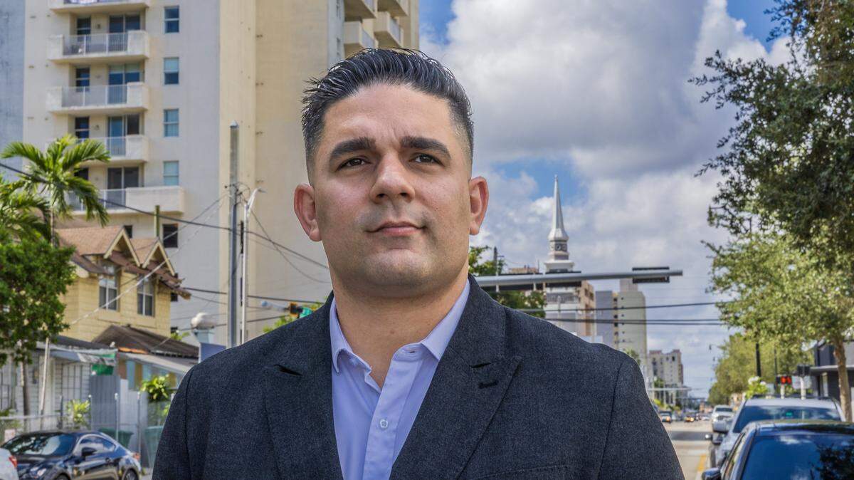 Rolando Escalona, a candidate for the Miami District 3, is facing off against Frank Carollo in a runoff to replace Joe Carollo, who is termed out, on Tuesday, November 25, 2025.