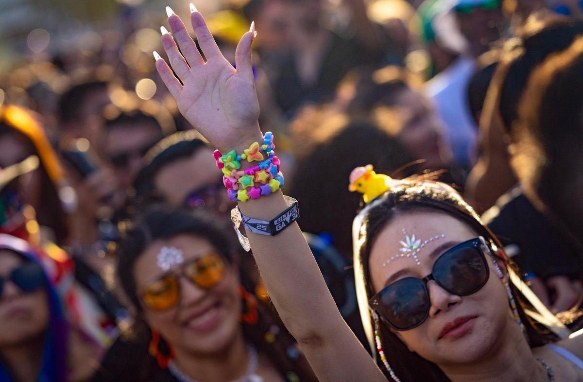Colorful beads displayed on the wrist of Mila Chen during Ultra Music Festival’s 25th anniversary at Bayfront Park, in Miami, Florida, on Friday, March 28, 2025.