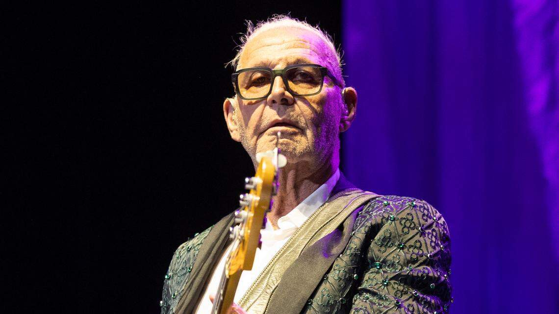 HOLLYWOOD, FL-JANUARY 12: Chuck Panozzo of the band Styx performs in concert at Hard Rock Live, Seminole Hard Rock Hotel and Casino, Hollywood, Florida, on January 12, 2025. (Photo by Alberto E. Tamargo/Sipa USA)