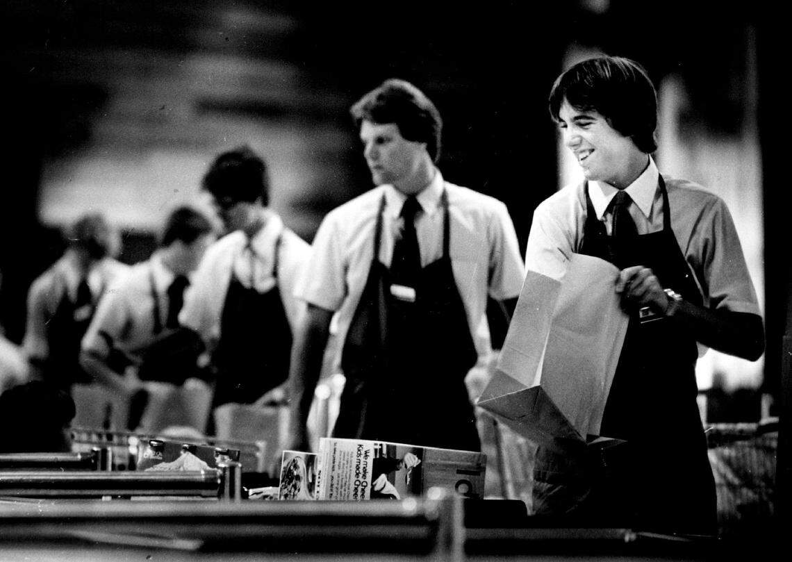 Publix workers in the early 1980s.