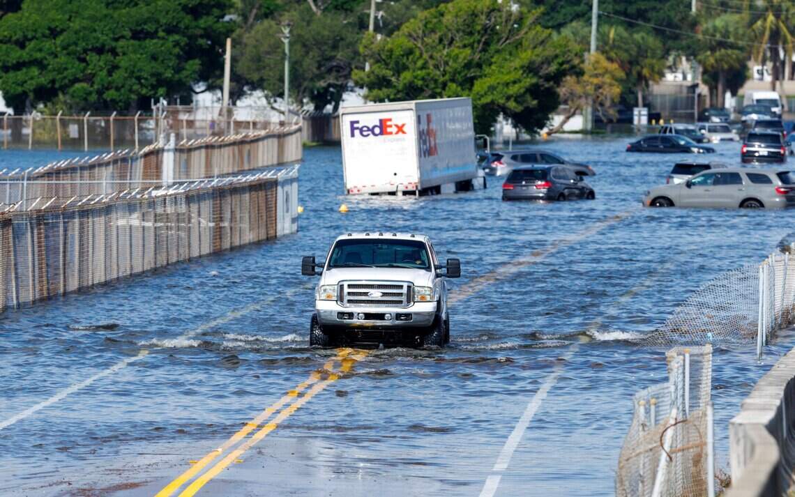 Fort Lauderdale airport closed through Thursday due to floods | Miami ...