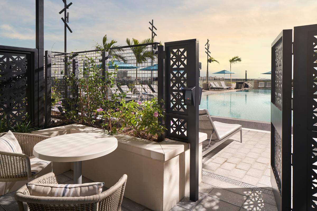 Head from your room right to the luxurious rooftop pool.