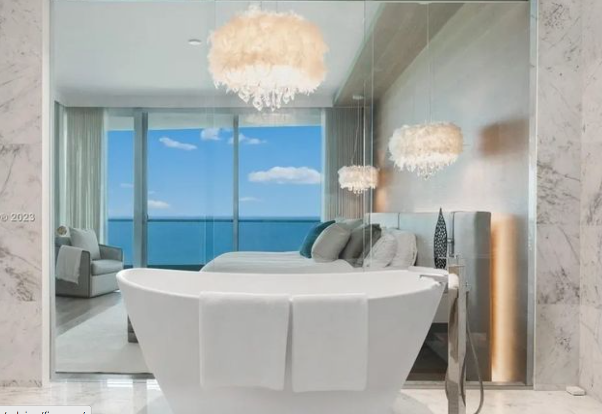 Tom Brady’s Surfside, Florida, bachelor pad, where he lived after his divorce from Gisele, is for sale