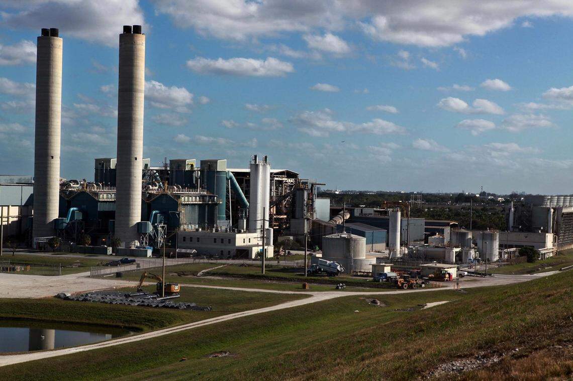 The Covanta waste facility photographed in 2017. Residents have complained about odors from the facility, which burns 1.2 million tons of garbage a year.