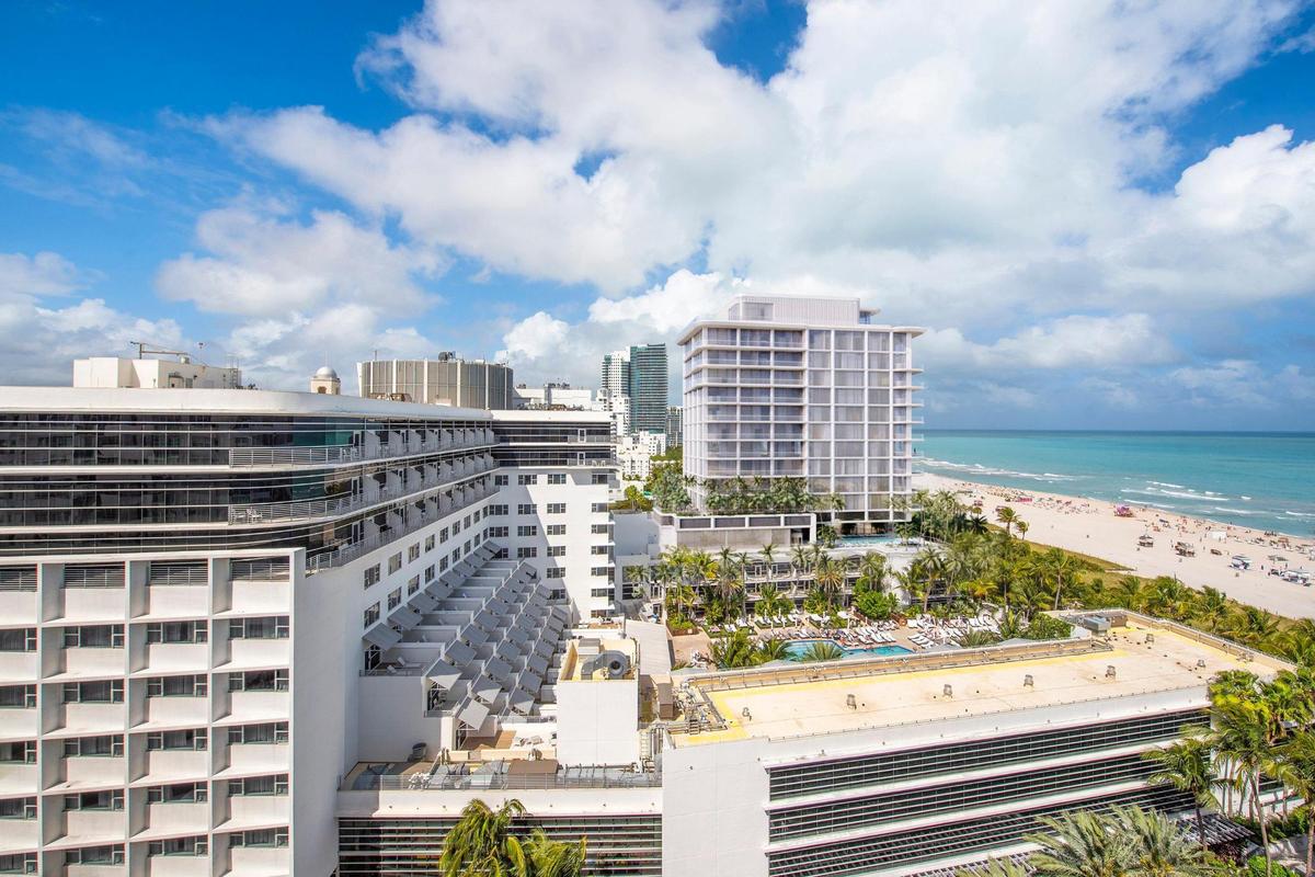 Representación del edificio de apartamentos Ritz-Carlton South Beach.