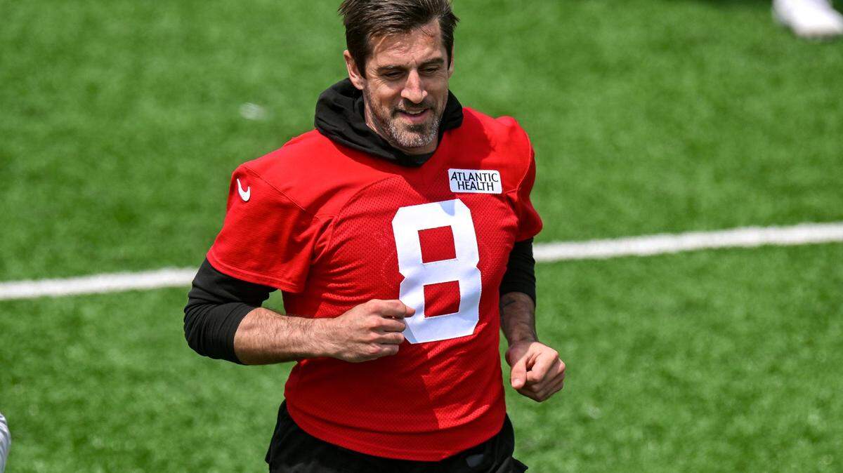 AFC East preview: Aaron Rodgers adds more quarterback star power to a division full of it