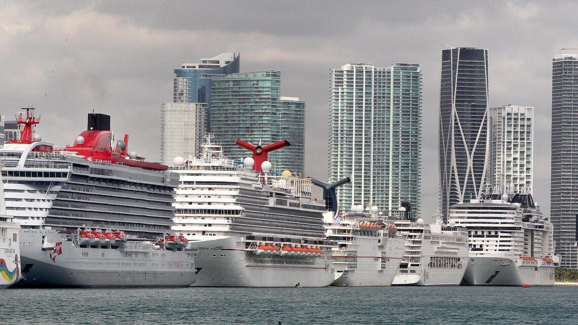 Buenas noticias para los viajeros en Miami que quieren saltar la fila de la Aduana