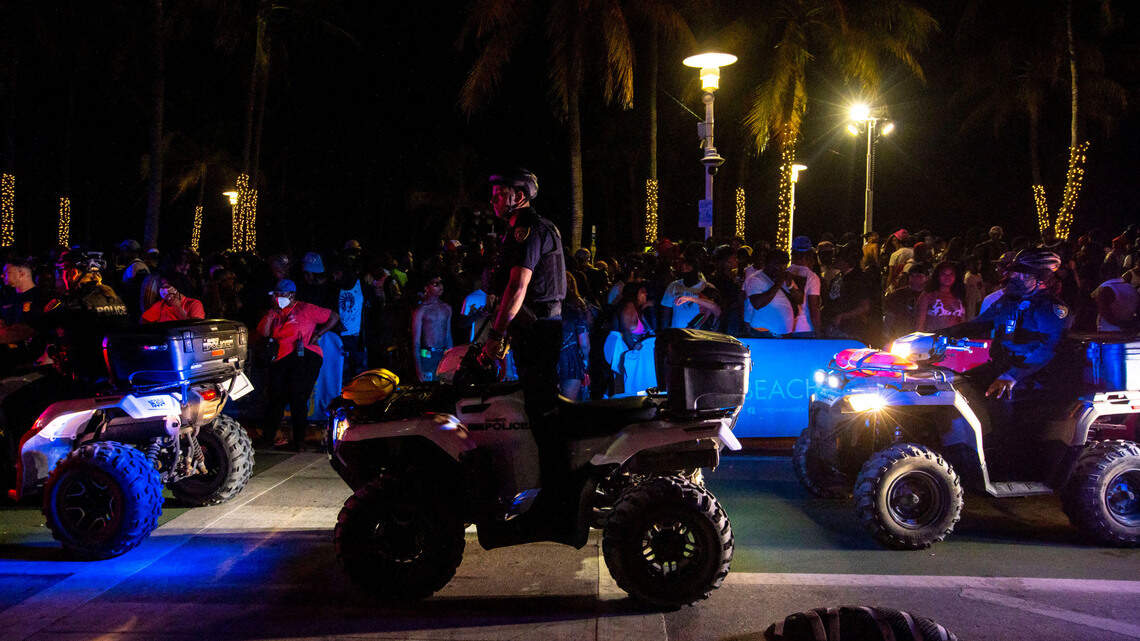 ‘Peacefully off the street.’ Curfew set for spring break in South Beach this week