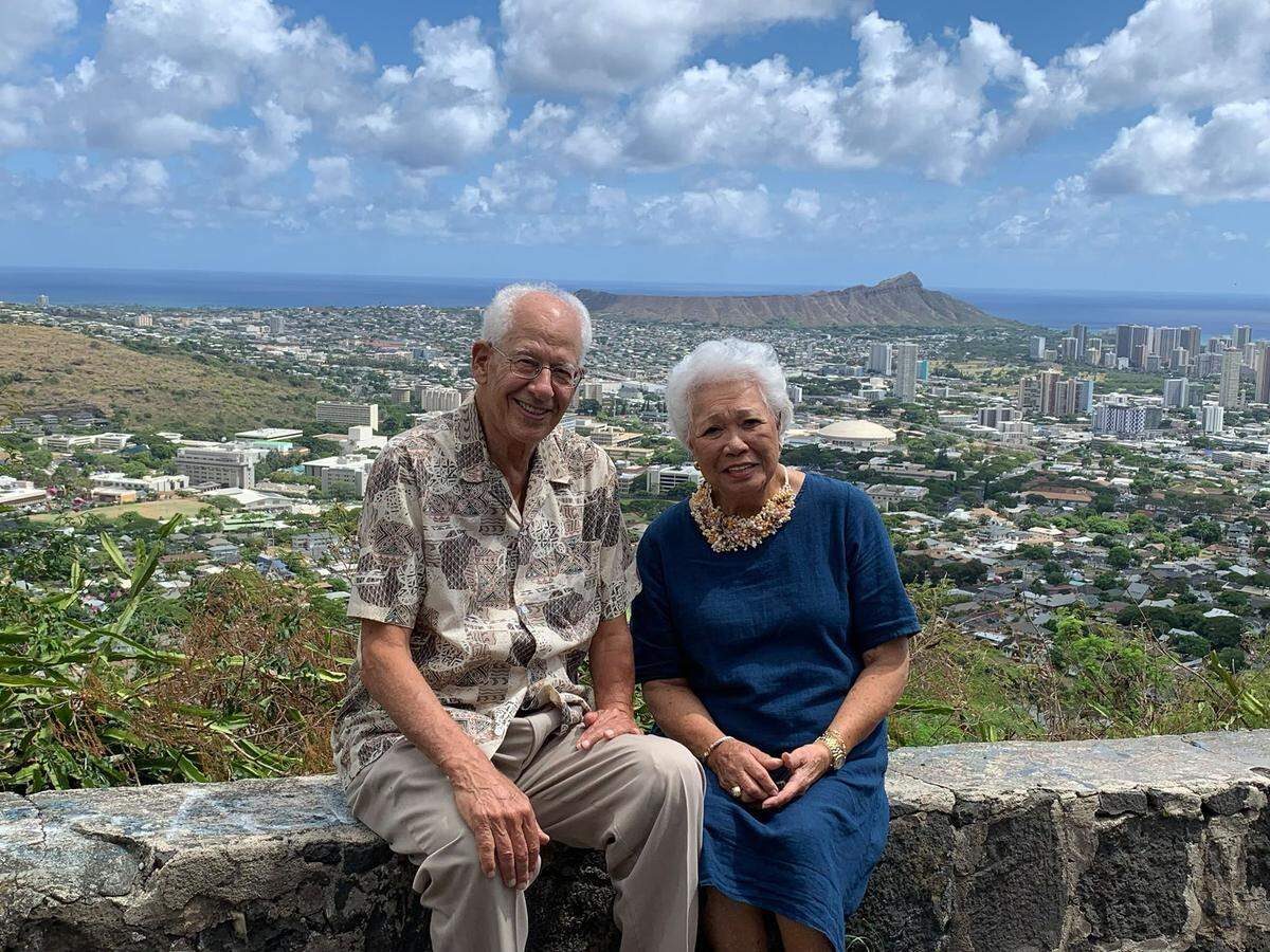Jerry Mirrow and Joy Abbott visited Hawaii together every summer.