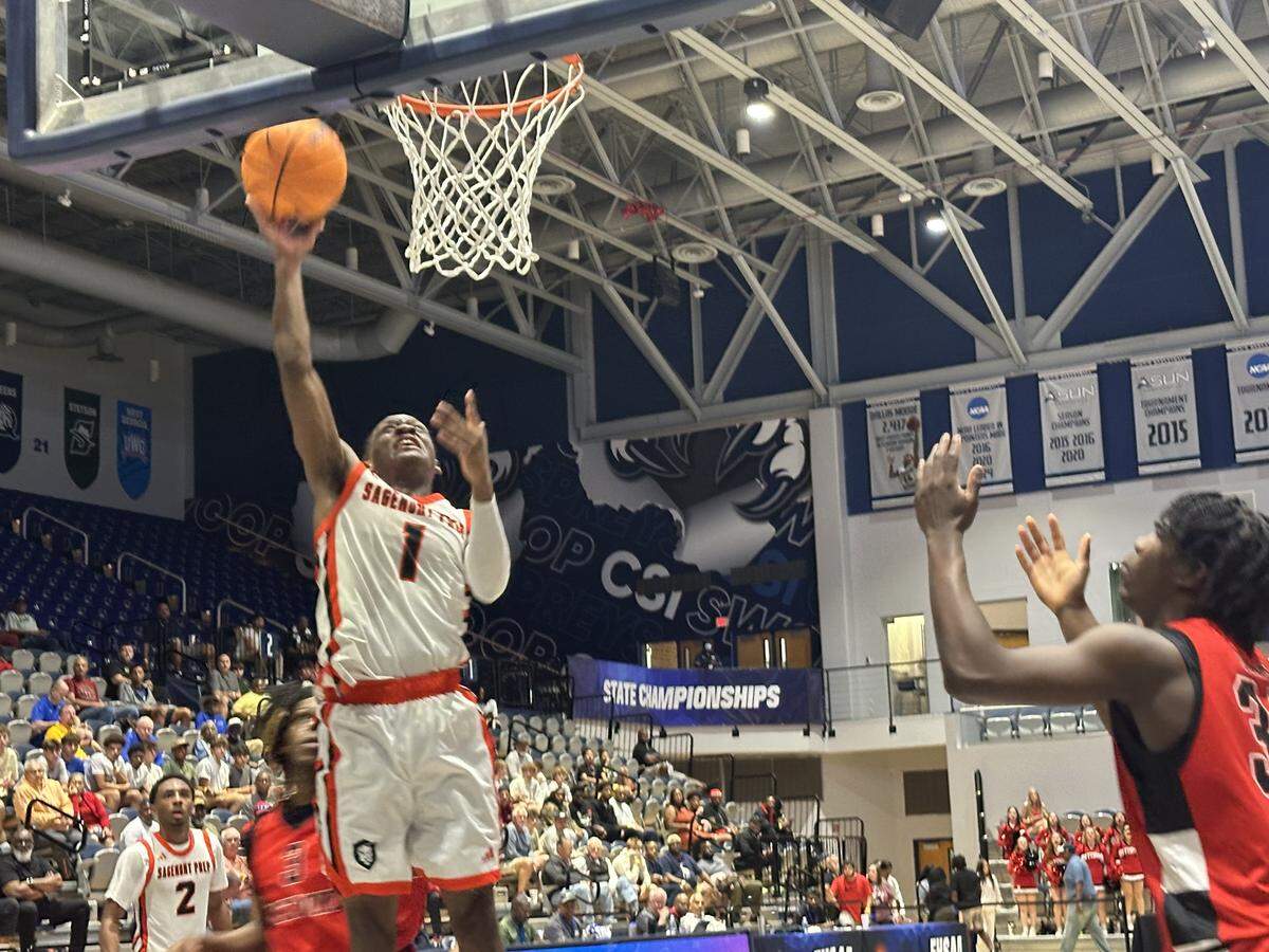 Sagemont’s Noah Francois (1) drives for a layup during Saturday’s Class 1A state championship win over Lakeland Victory Christian at UNF Arena in Jacksonville, Fla.