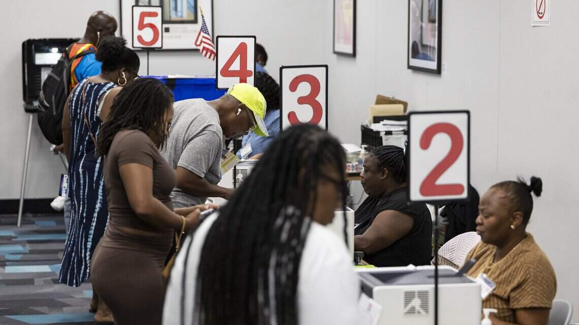 Do you still have time to register or change parties before Florida election?