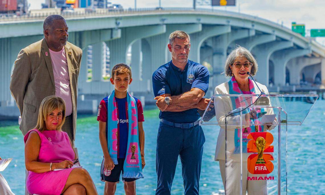 From left- Miami Gardens Mayor Rodney Harris and City of Miami Mayor Francis Suárez with his son Andrew Xavier, joined Miami-Dade County Mayor Daniella Levine Cava and Alina T. Hudak (far left) President-CEO FIFA World Cup 26, during the “One Year Out” celebration hosted by the Miami Host Committee and FIFA at the Pérez Art Museum Miami (PAMM), on Wednesday June 11, 2025.