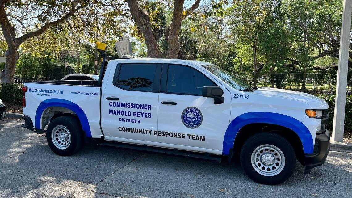 Attempted break-in of Miami commissioner’s truck unrelated to one at City Hall, cops say