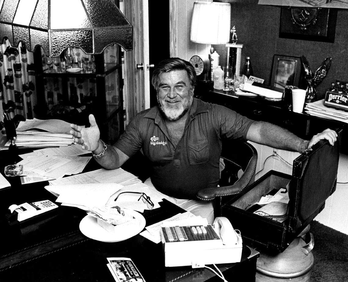 Joseph G. Flanigan, president of Big Daddy’s, at his desk in 1981.