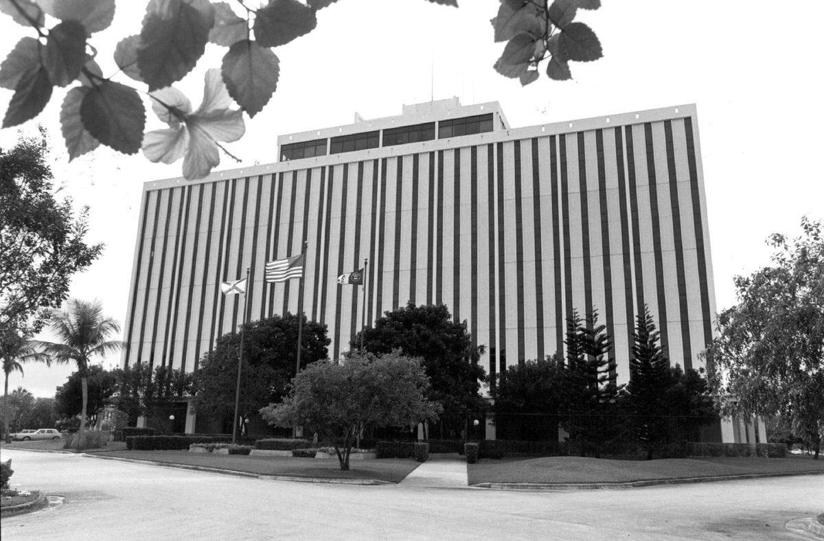 The Coral Springs Financial Plaza in 1984.