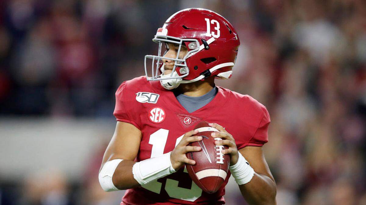 Tua Tagovailoa (13) of the Alabama Crimson Tide looks to pass during the second half against the LSU Tigers in the game at Bryant-Denny Stadium on Nov. 9, 2019 in Tuscaloosa, Ala. Tagovailoa remains under consideration for the Miami Dolphins in this month’s NLF Draft.