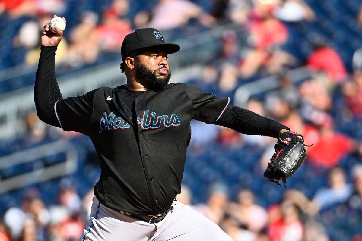 Sep 2, 2023; Washington, District of Columbia, USA; Miami Marlins starting pitcher Johnny Cueto (47) throws to the Washington Nationals during the second inning at Nationals Park.