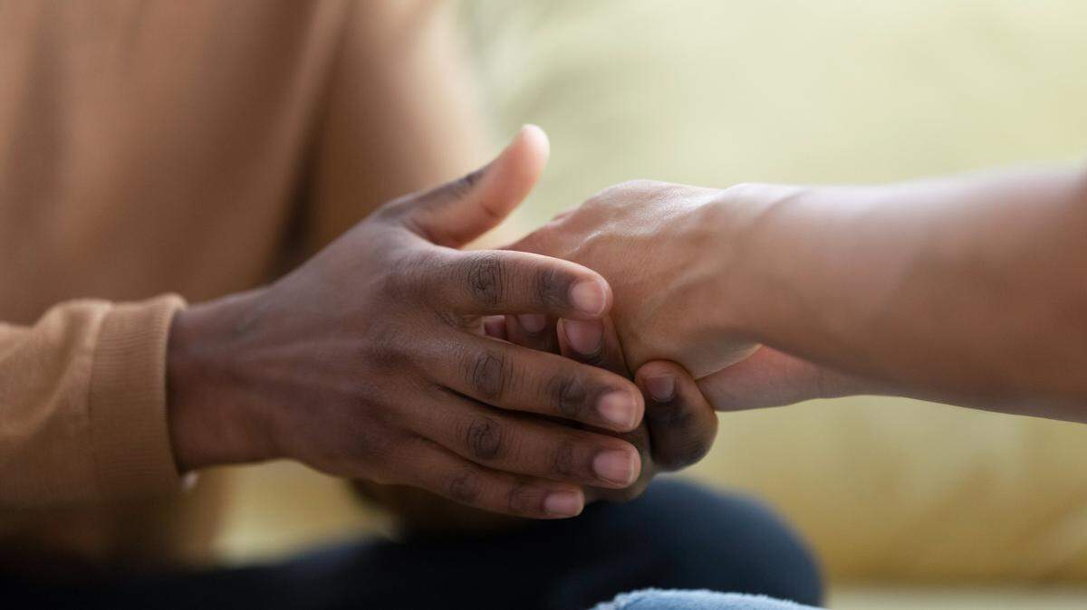 A deep friendship warms your soul, stays with you for life, writes Bea Hines