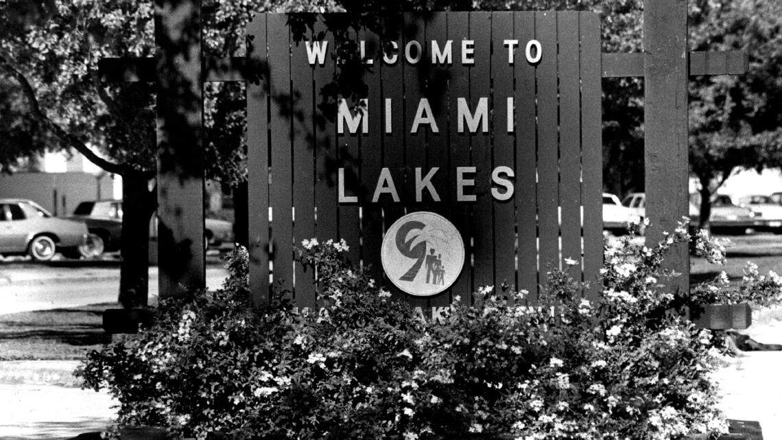 A sign in Miami Lakes in 1981.