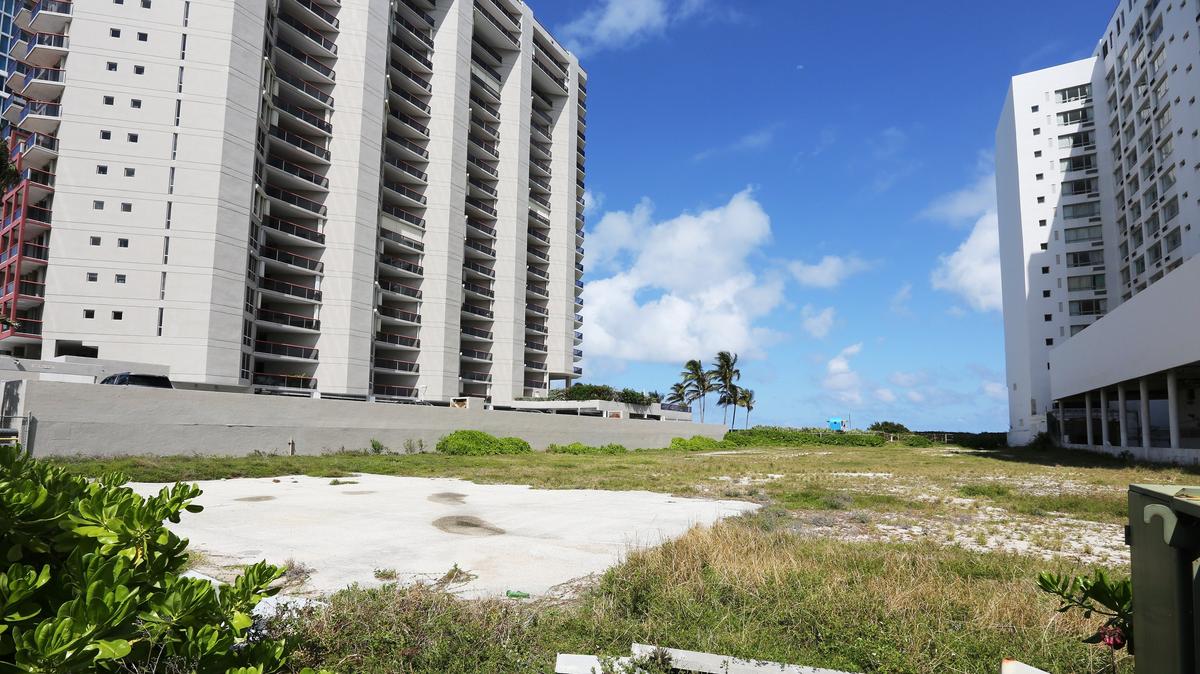 State-owned China City Construction Company bought this Miami Beach property for $38.5 million in 2015.