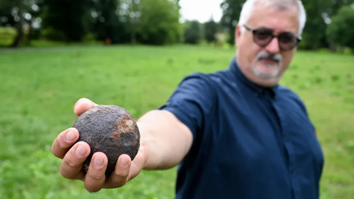 Evidence of a battle 232 years ago is now being discovered in the fields of eastern Poland.