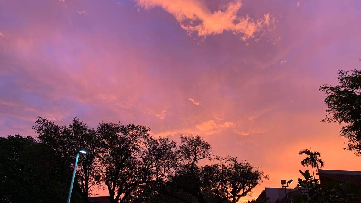 Beautiful skies over South Florida Friday morning Dec. 23, 2022, but they foretell some storms for the morning commute before clearing, according to the National Weather Service in Miami.