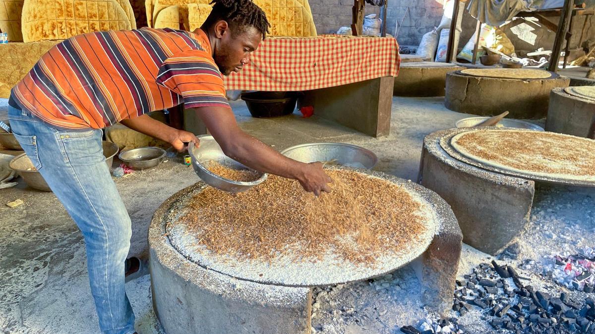 Once a staple that was frowned upon as “poor people” food, cassava bread has made a comeback thanks to the rising price of bread and since the COVID-19 pandemic. On the outskirts of Cap-Haïtien in northern Haiti, it is also providing employment.
