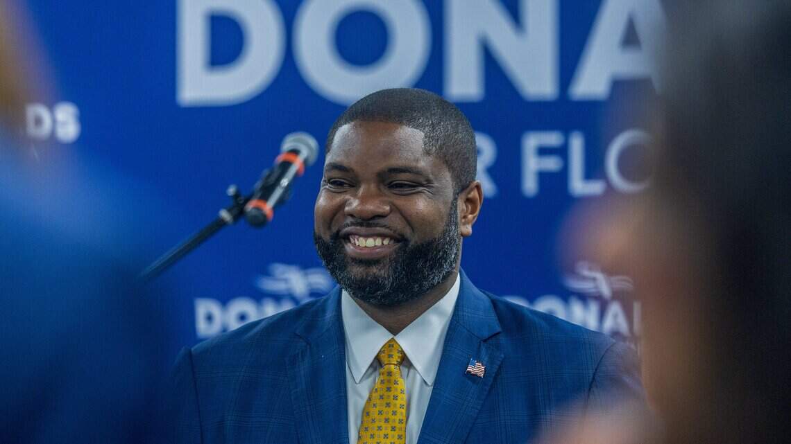 Trump respalda públicamente al congresista MAGA Byron Donalds para gobernador de Florida