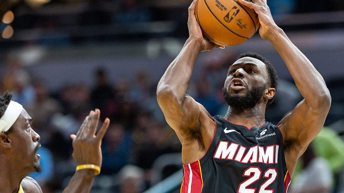 Andrew Wiggins #22 of the Miami Heat shoots the ball against Pascal Siakam #43 of the Indiana Pacers during the first half at Gainbridge Fieldhouse on March 29, 2026 in Indianapolis, Indiana.