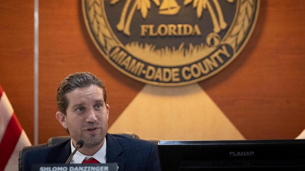 Surfside Mayor Shlomo Danzinger speaks during a city commission meeting on Tuesday, March 12, 2024, at Surfside Town Hall.