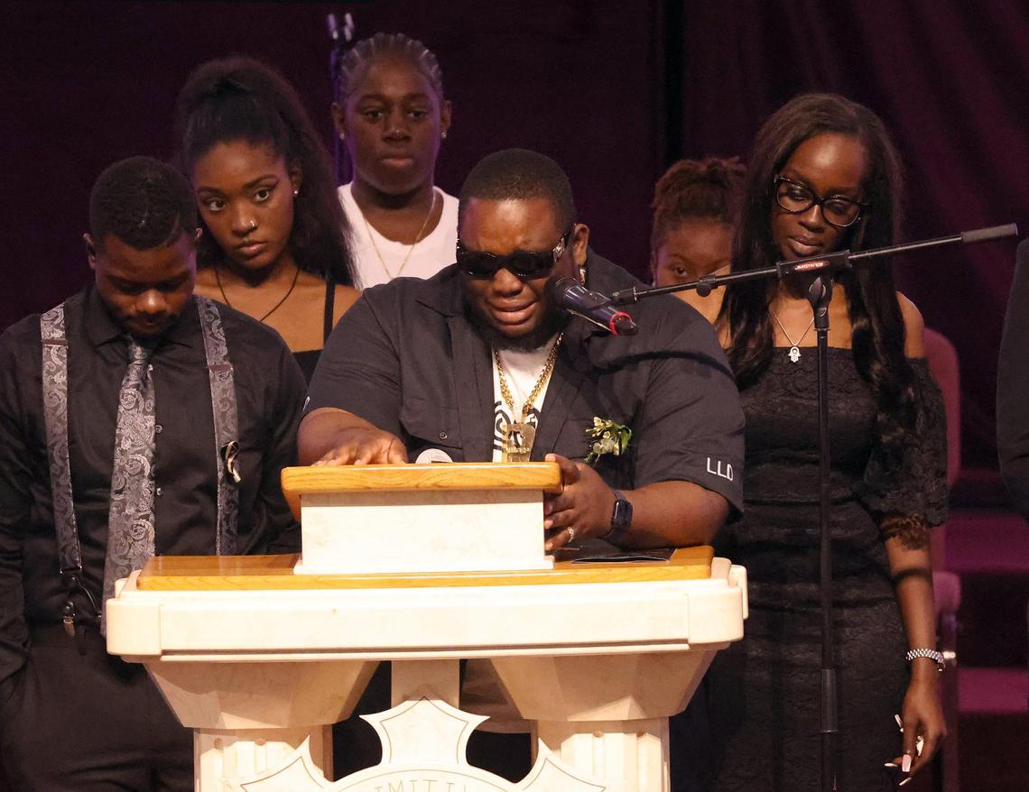 Best friend and business partner, Isaiah “Zaybo” Thomas, emotionally gives his remarks in remembrance of Danny Agnew.