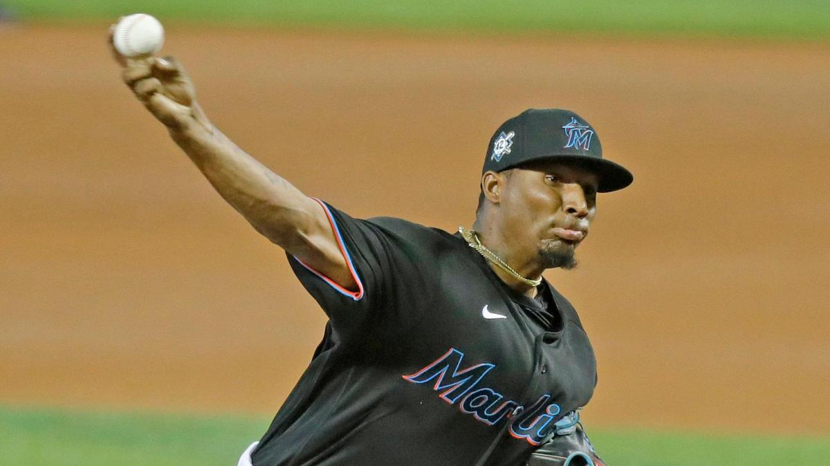 Miami Marlins starting pitcher Sixto Sanchez throws a pitch as the Miami Marlins host the Tampa Bay Rays at Marlins Park in Miami on Friday, August 28, 2020.