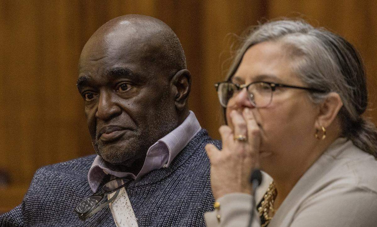 Defense attorney Carmen Vizcaino and Harrel Braddy, who was convicted of leaving a 5-year-old girl to die in the Everglades in 1998, react as verdict is read in his death penalty resentencing hearing in Courtroom 4-1 at the Richard E. Gerstein Justice Building, on Friday, January 30, 2026.