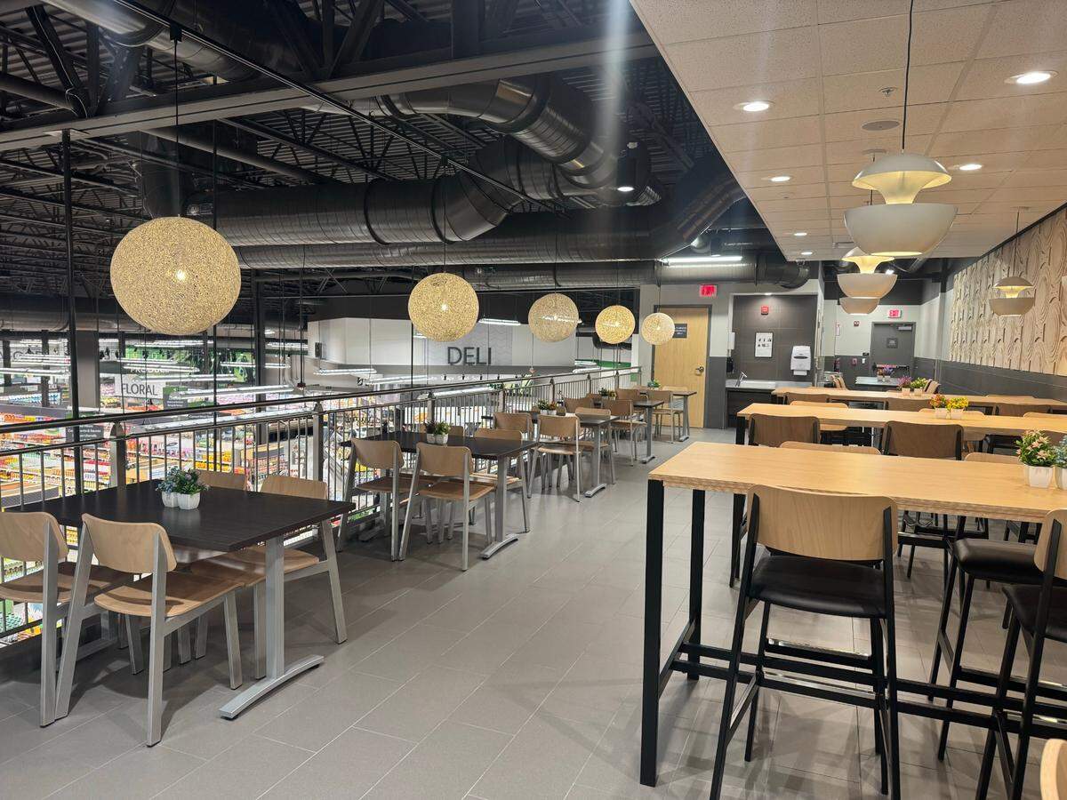 An indoor seating area at the rebuilt Margate Publix at Palm Lakes Plaza in April 2025.