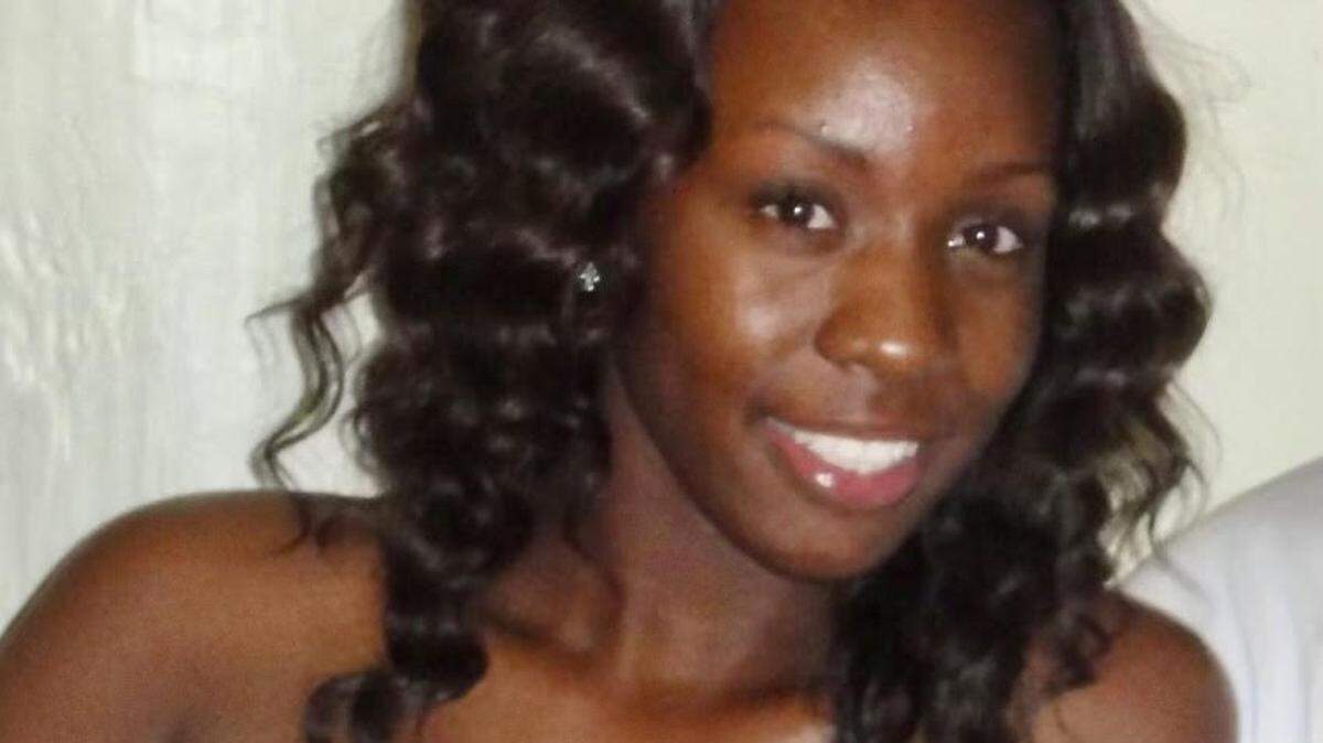 Miami-Dade state prosecutors say Robert Holton violently murdered 22-year-old Kayla Gloster, above, at her Naranja apartment in 2013.