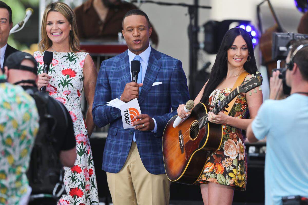 Craig Melvin set to replace Hoda Kotb on the “Today Show”