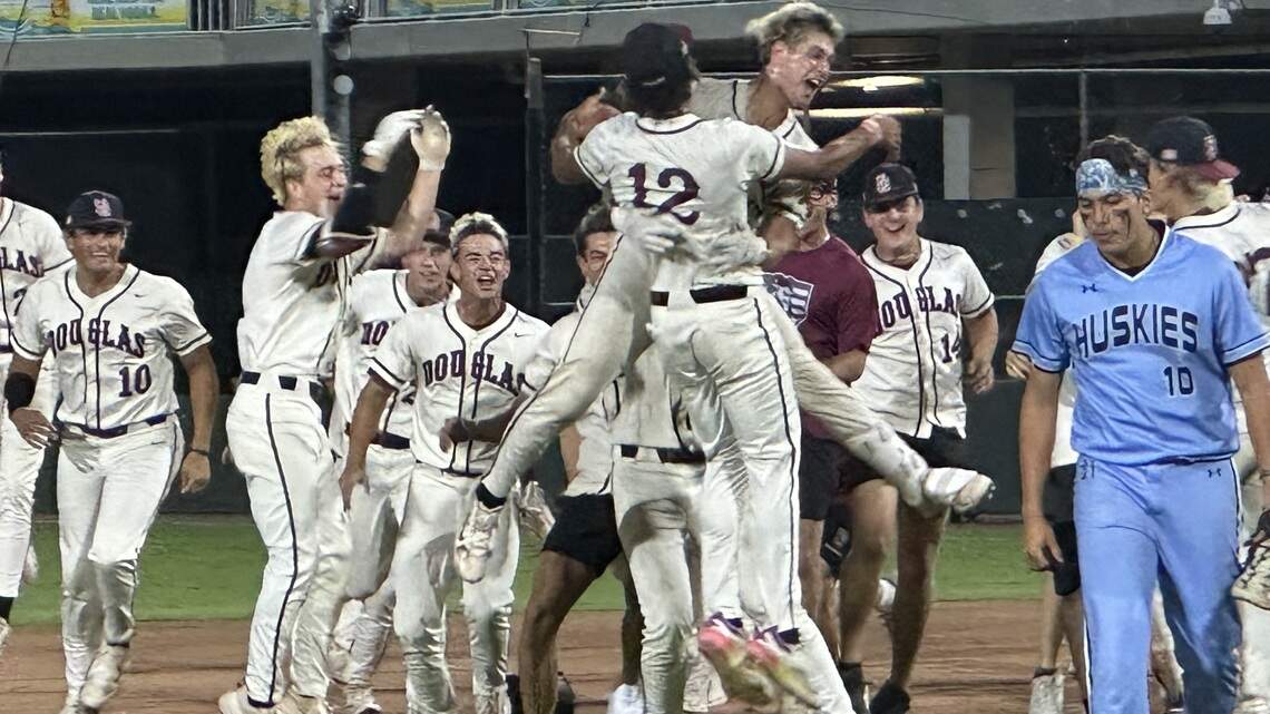 Stoneman Douglas takes risk without Rojas, still advances to state final