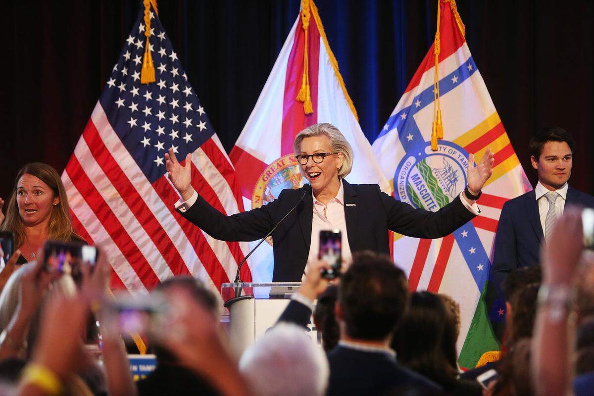 Jane Castor, former Tampa police chief and the monitor of the Miami Police Department’s compliance with a federal court agreement, gives a speech Tuesday after she was elected mayor of Tampa.