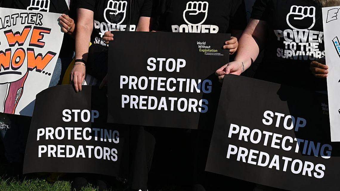People demostrate during the Stand with Survivors Rally in support of Jeffrey Epstein and Ghislaine Maxwell's victims, in Washington, DC on September 3, 2025. (Photo by Roberto SCHMIDT / AFP) (Photo by ROBERTO SCHMIDT/AFP via Getty Images)