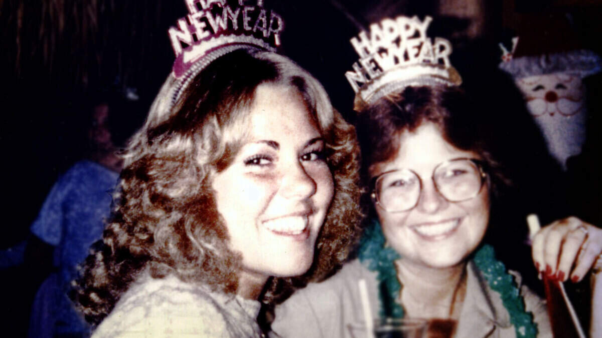 Patricia ‘Patty’ Gifford, left, smiles with a friend on Jan. 1, 1982, the day she vanished.