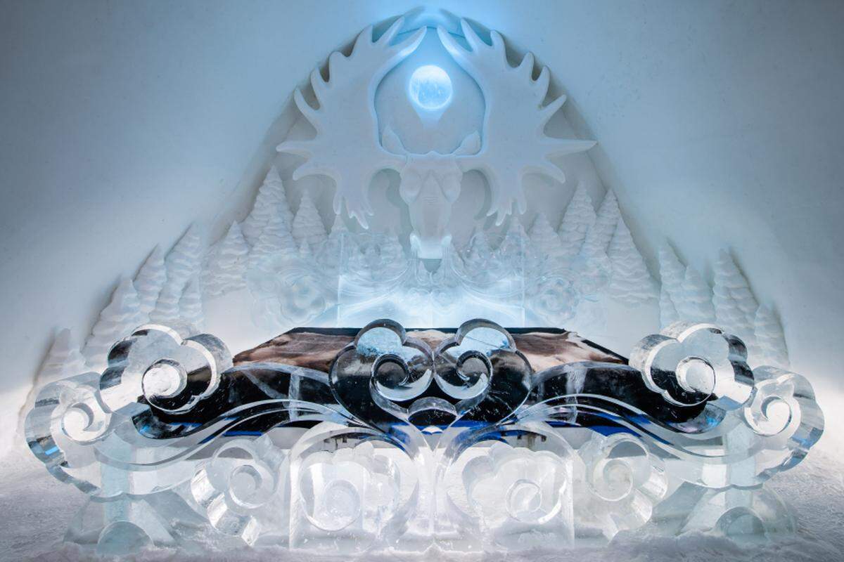 A nature-themed ice bedroom.