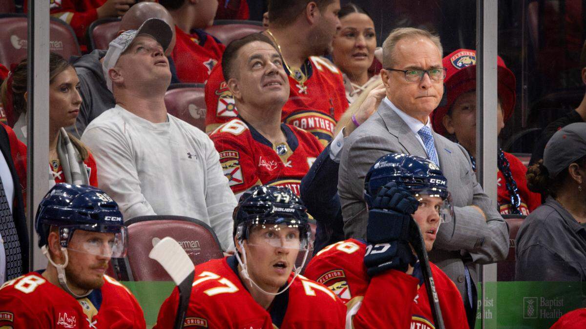 Florida Panthers Head Coach Paul Maurice looks down the ice during the second period of a game against the Minnesota Wild on Tuesday, Oct. 22, 2024, at Amerant Bank Arena in Sunrise, Fla.