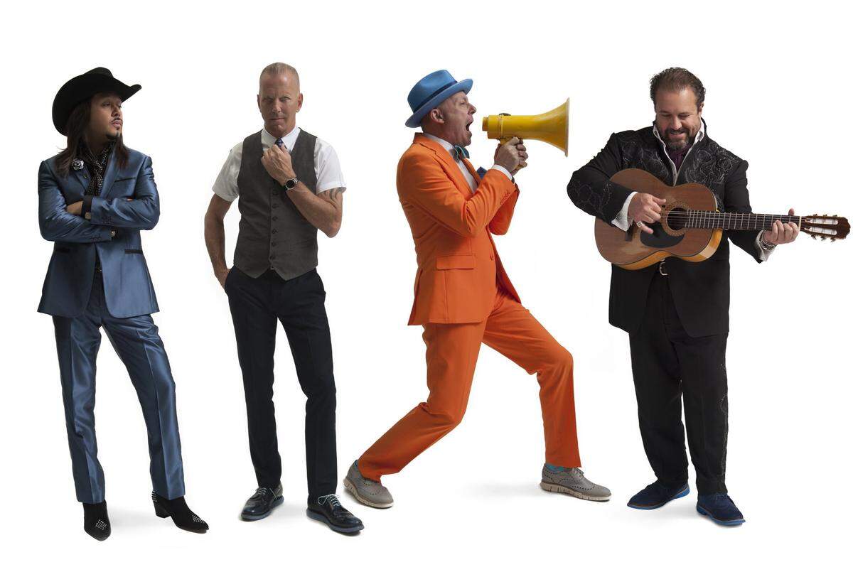 The Mavericks in a 2015 file photo, from left: Eddie Perez, Paul Deakin, Jerry Dale McFadden and Raul Malo.