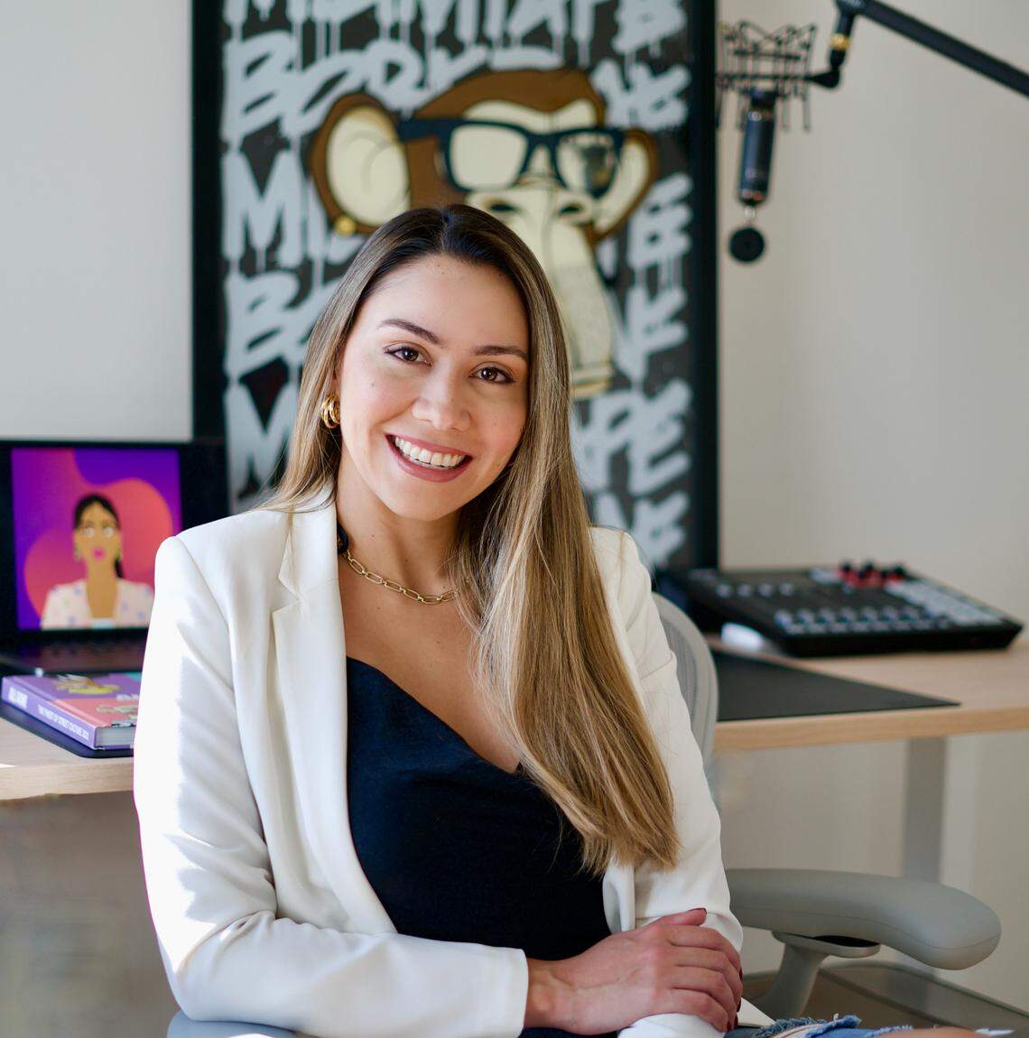 Colombian entrepreneur Laura Rodríguez is founder of The Miami Ape, a company that creates digital communities. She will be part of a panel on NFTs at Miami Web3 Summit.
