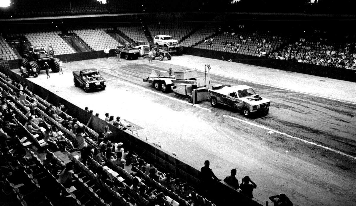 A dragster pulls weighted sled at the Sportatorium.