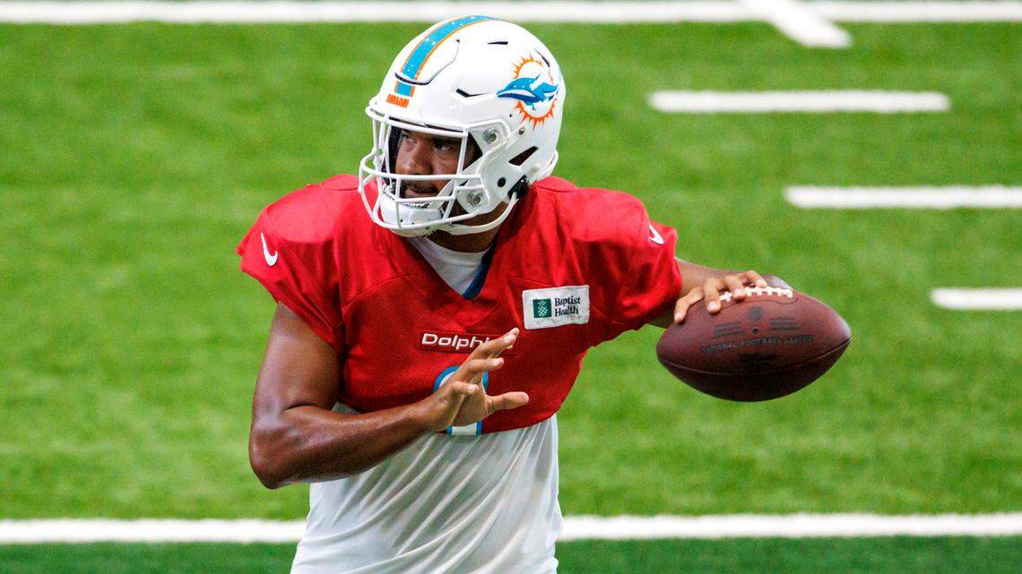 Miami Dolphins quarterback Tua Tagovailoa (1) sets up to pass during NFL football training camp at Baptist Health Training Complex in Hard Rock Stadium on Thursday, August 23, 2022 in Miami Gardens, Florida.