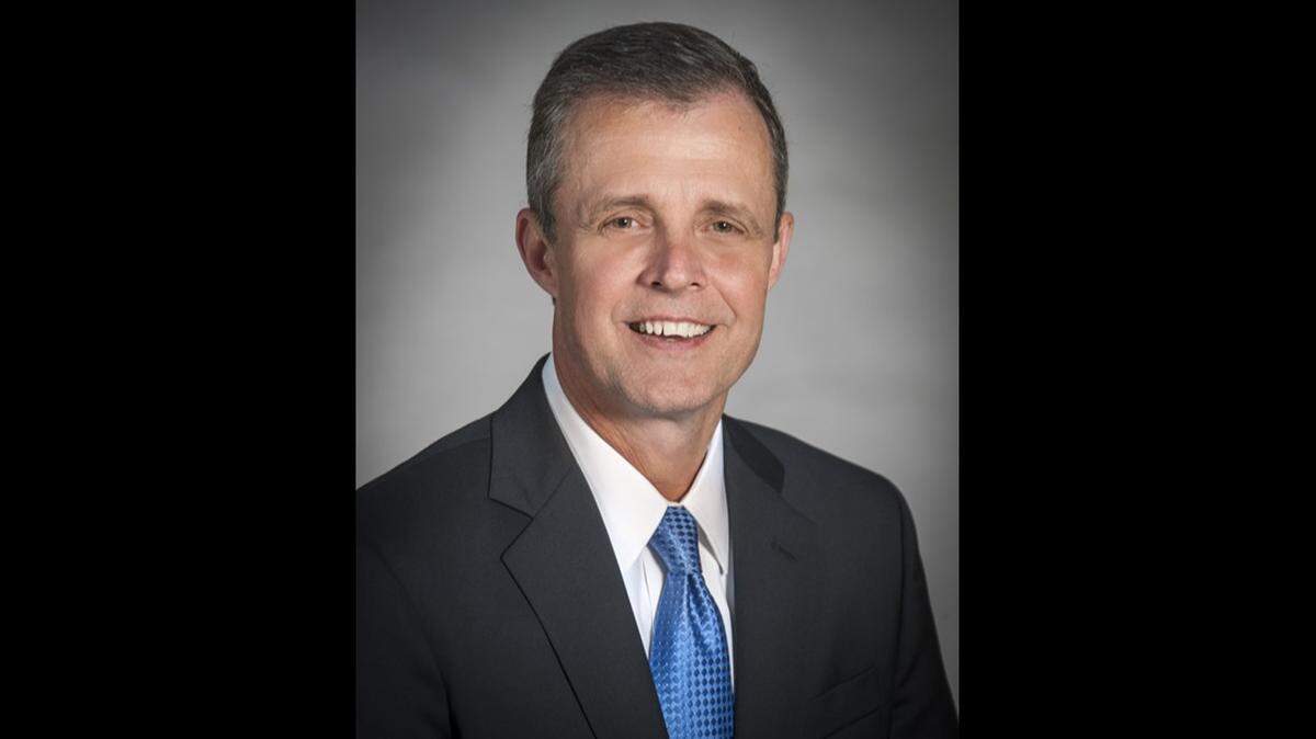 Thomas Kruczek was named Columbus High School’s new, and second, president on April 16, 2019. He succeeds Brother Kevin Handibode and will assume his duties on July 1, 2019.