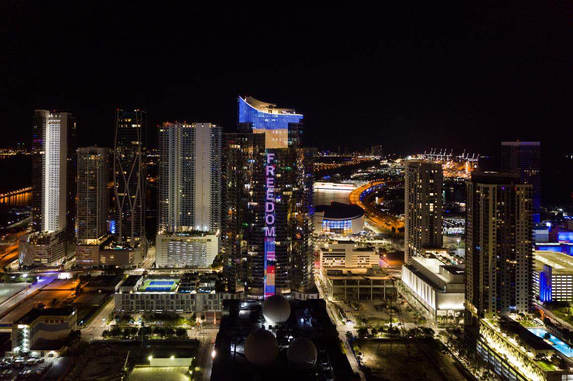 Billed as “the world’s tallest digital Ukrainian flag” and “enormous electronic message of freedom” the 60-story Paramount Miami Worldcenter skyscraper in downtown Miami lights its new messages of solidarity with Ukraine on March 5 to March 15. 1, 2022.