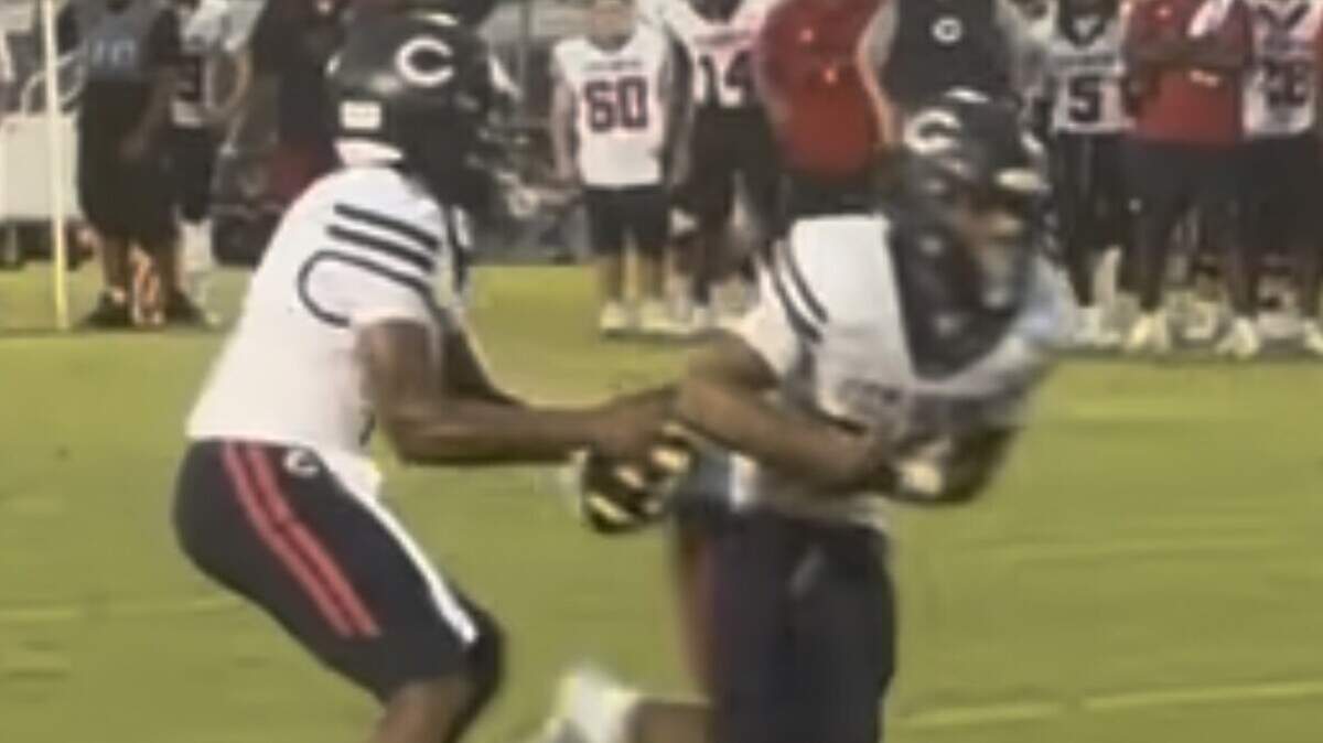 Led by Sears, Moore, Columbus routs Palmetto to secure vital district victory